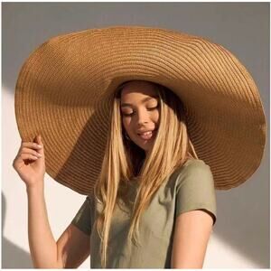 Oversized Floppy Straw Hat